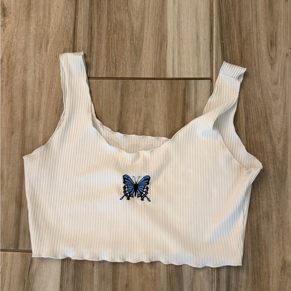 Shein Medium Tank Bundle - Picture 7 of 12